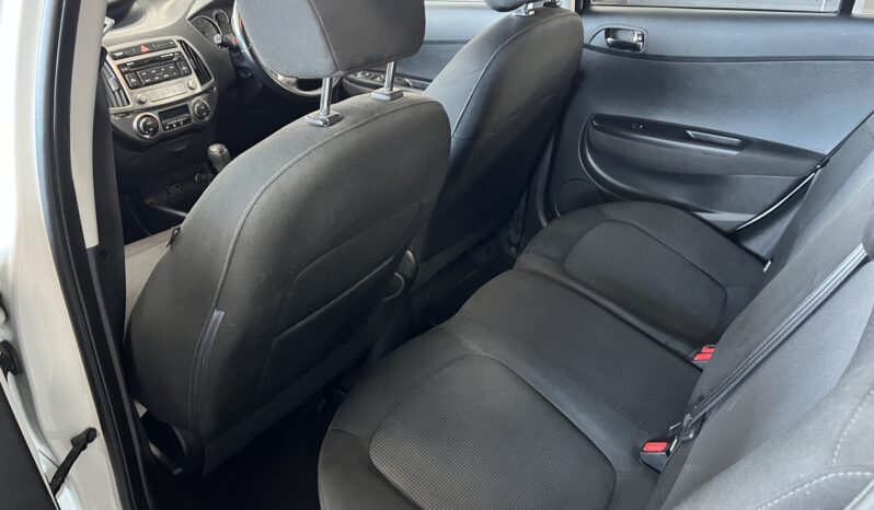 2013 Hyundai i20 1.4 Glide full