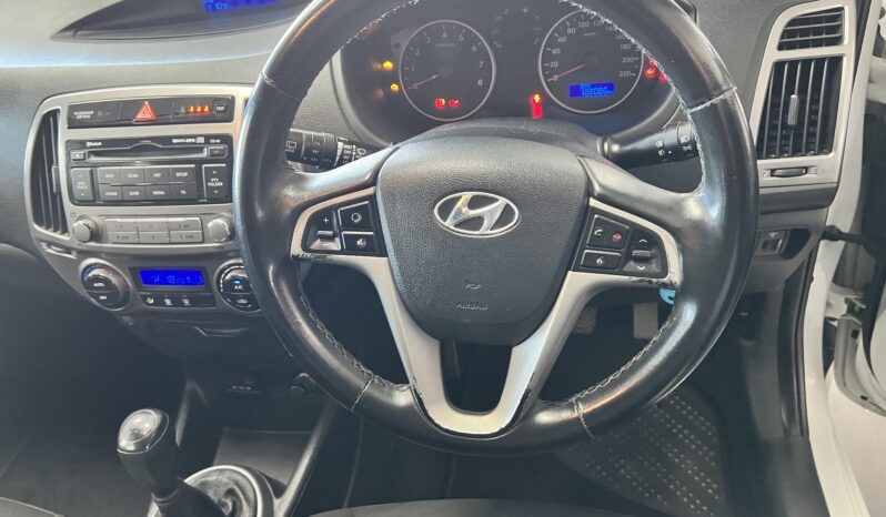 2013 Hyundai i20 1.4 Glide full