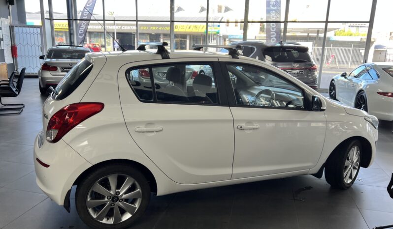 2013 Hyundai i20 1.4 Glide full