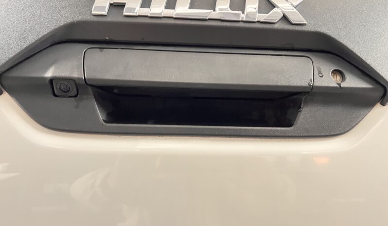 2024 Toyota Hilux 2.8GD-6 Double Cab Legend Auto full