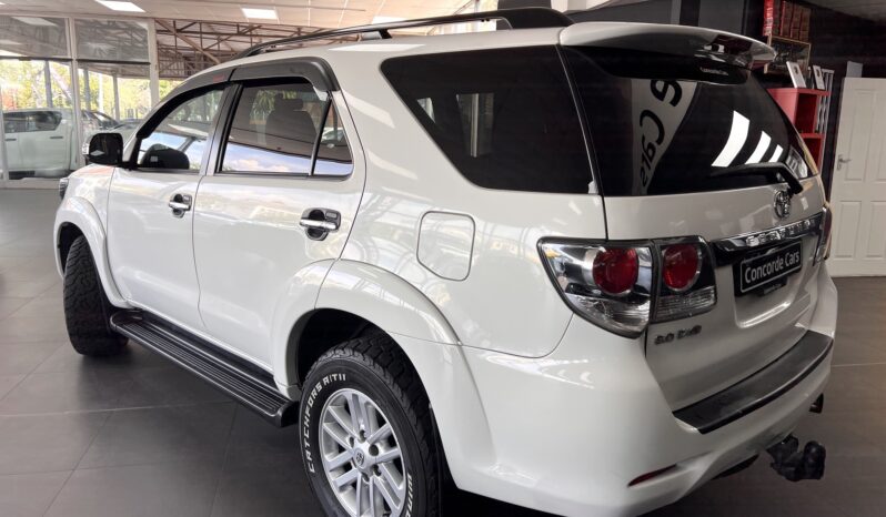 2015 Toyota Fortuner 3.0D-4D Auto full