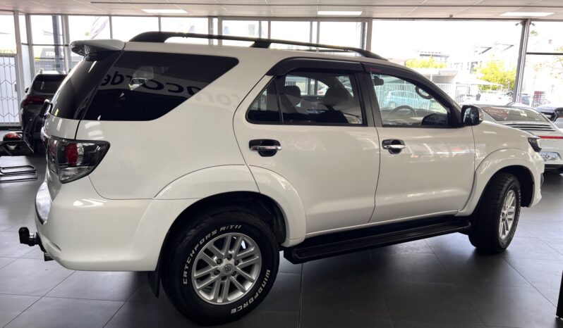 2015 Toyota Fortuner 3.0D-4D Auto full